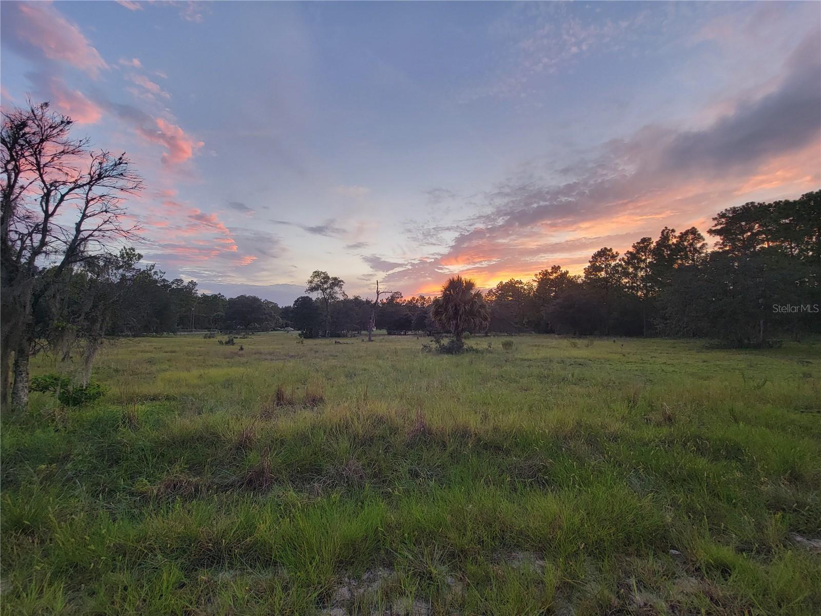 RAINBOW LAKES ESTATE - Residential