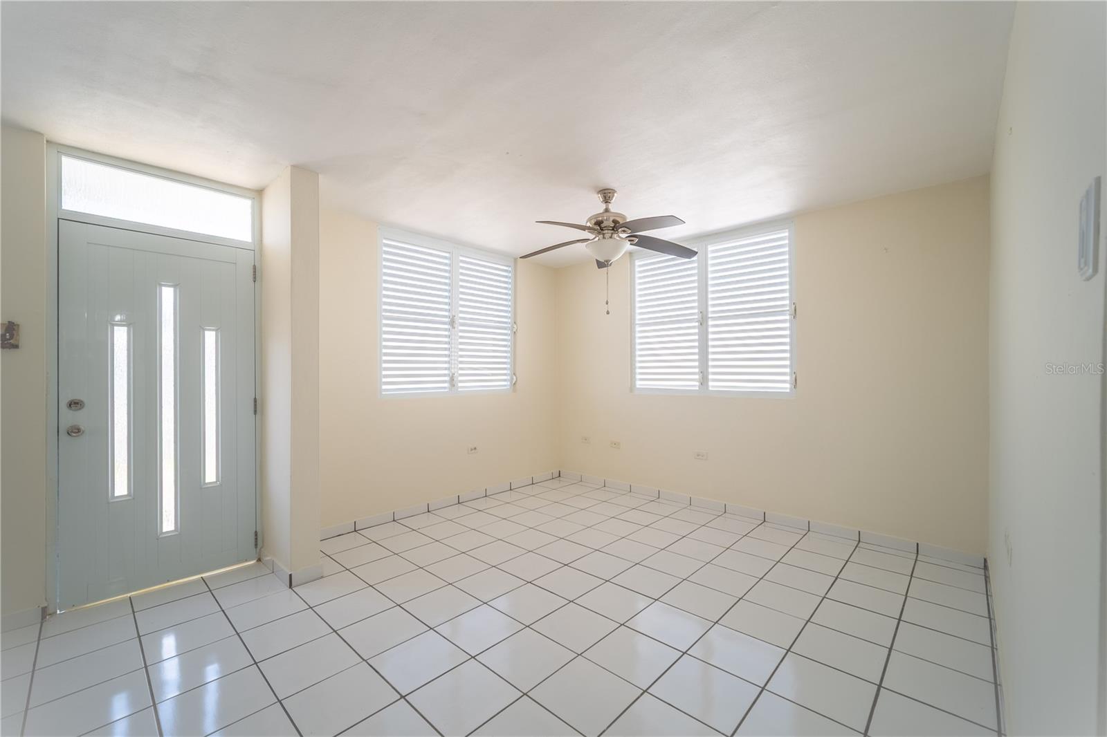 URB PARQUES DE GUASIMAS - Residential