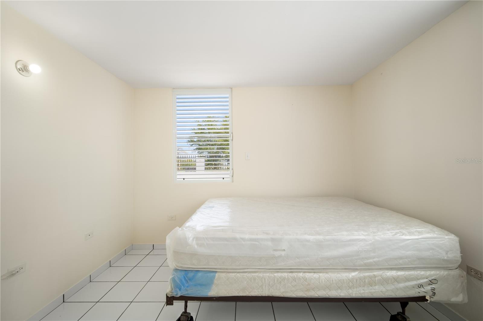 URB PARQUES DE GUASIMAS - Residential