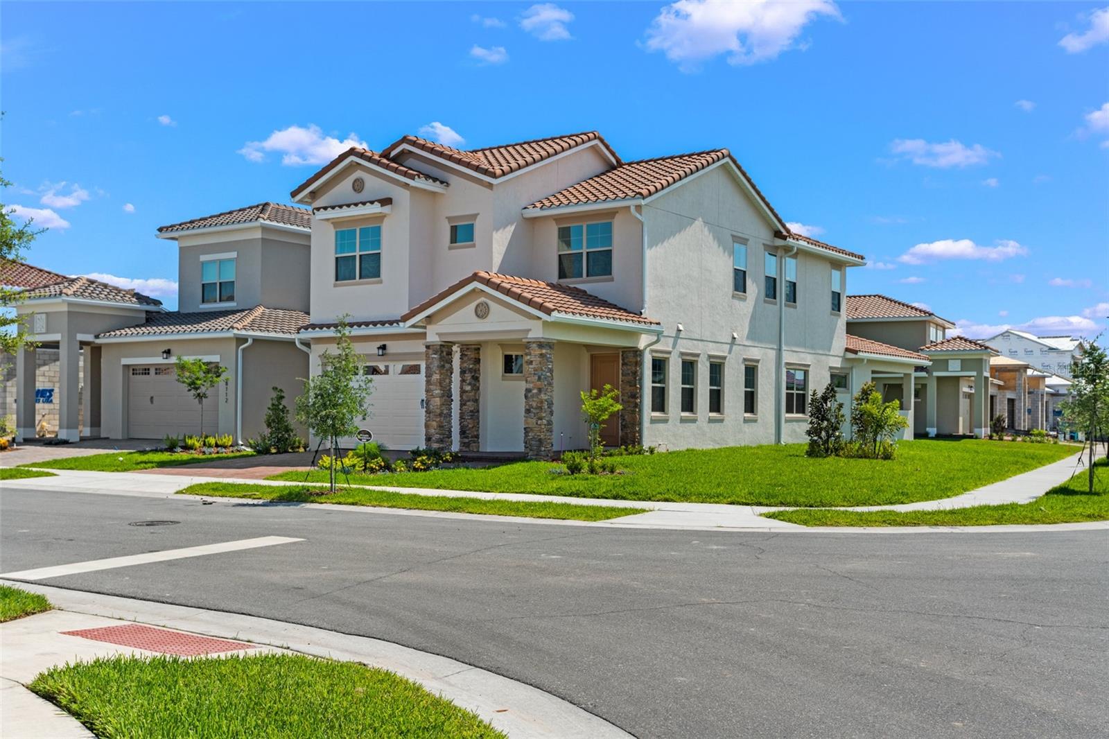8106 MABURY LANE