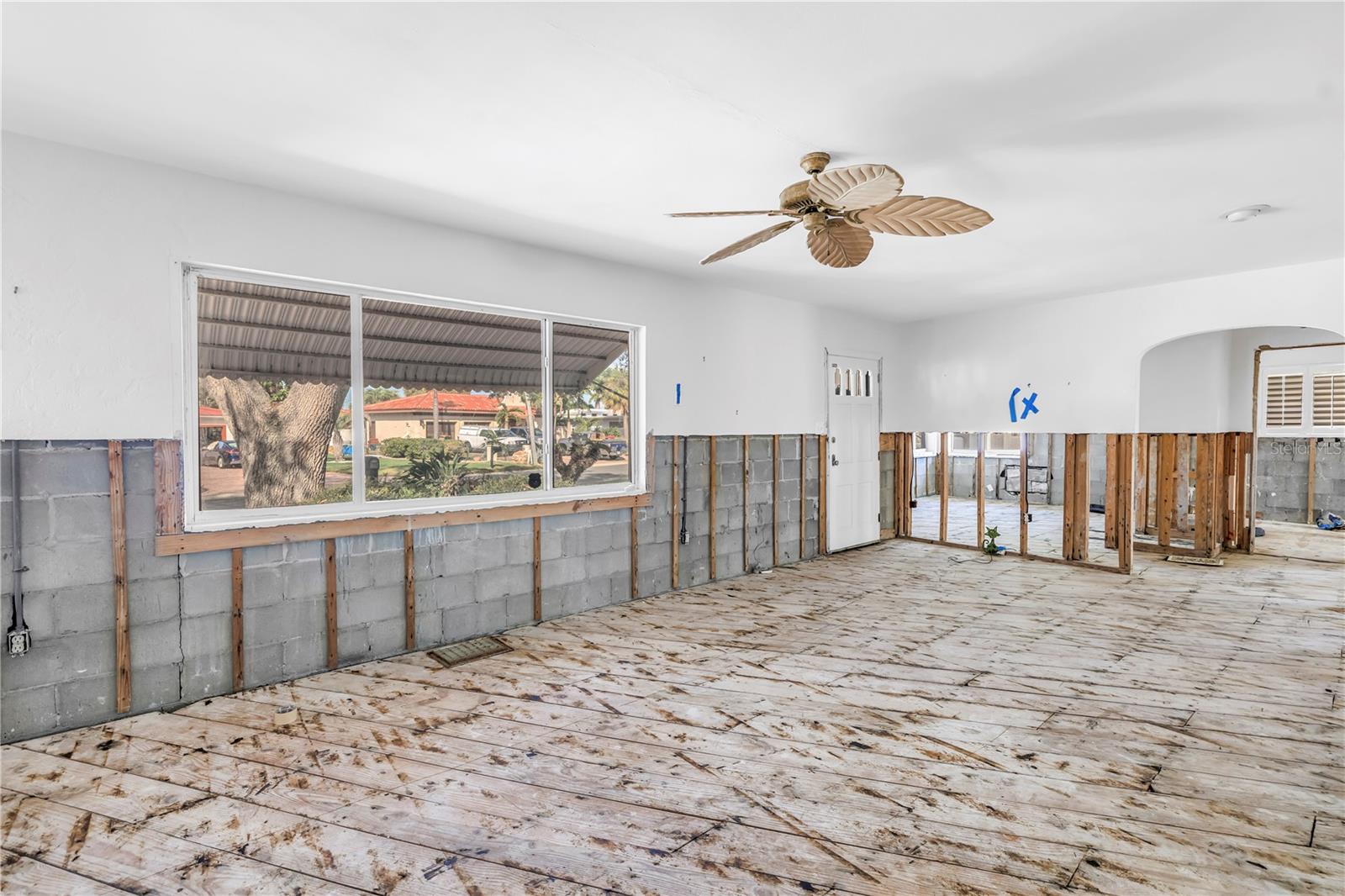 BELLE VISTA BEACH 1ST ADD - Residential