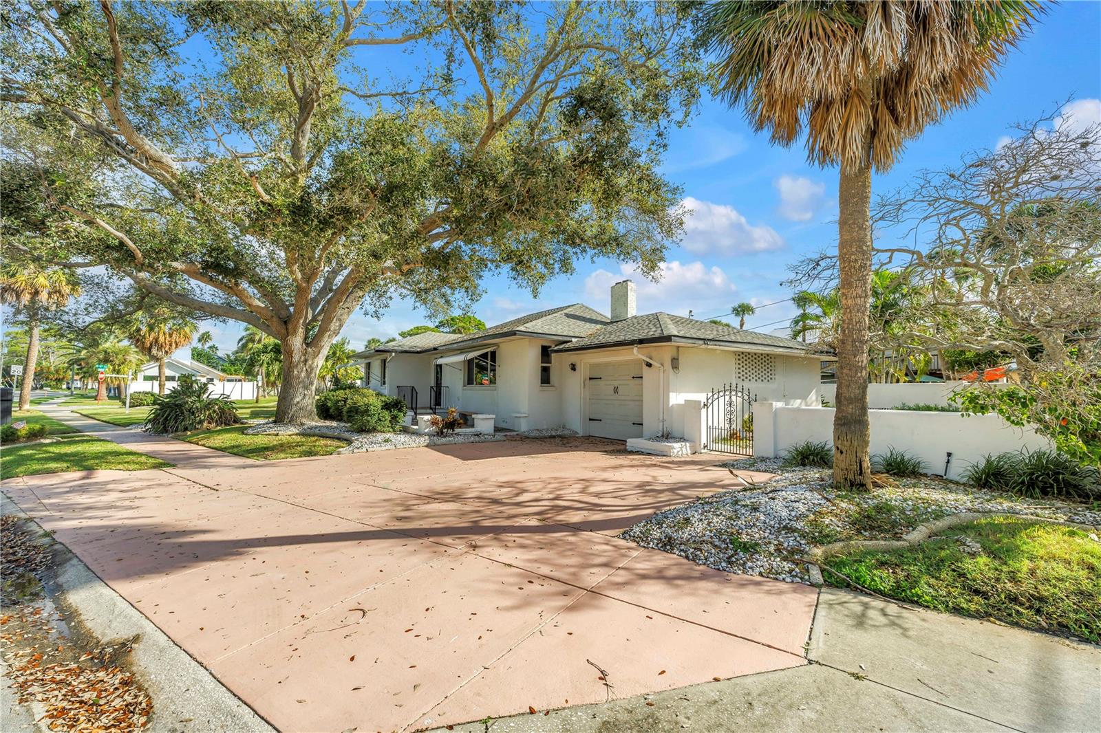 BELLE VISTA BEACH 1ST ADD - Residential