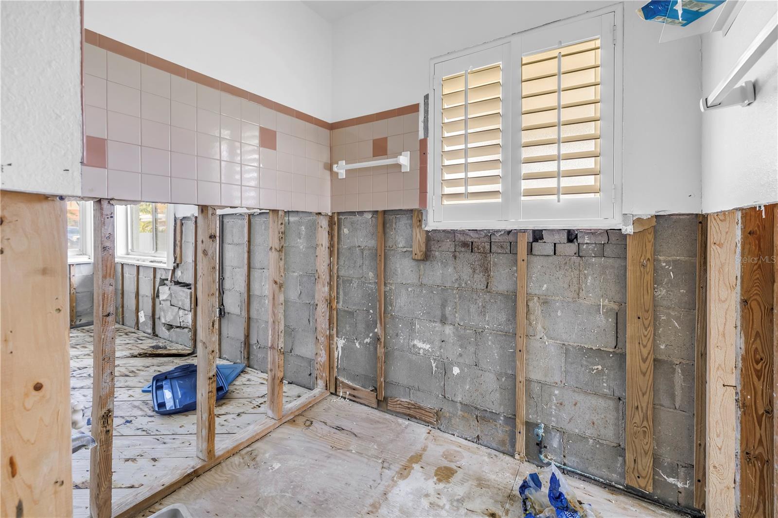 BELLE VISTA BEACH 1ST ADD - Residential