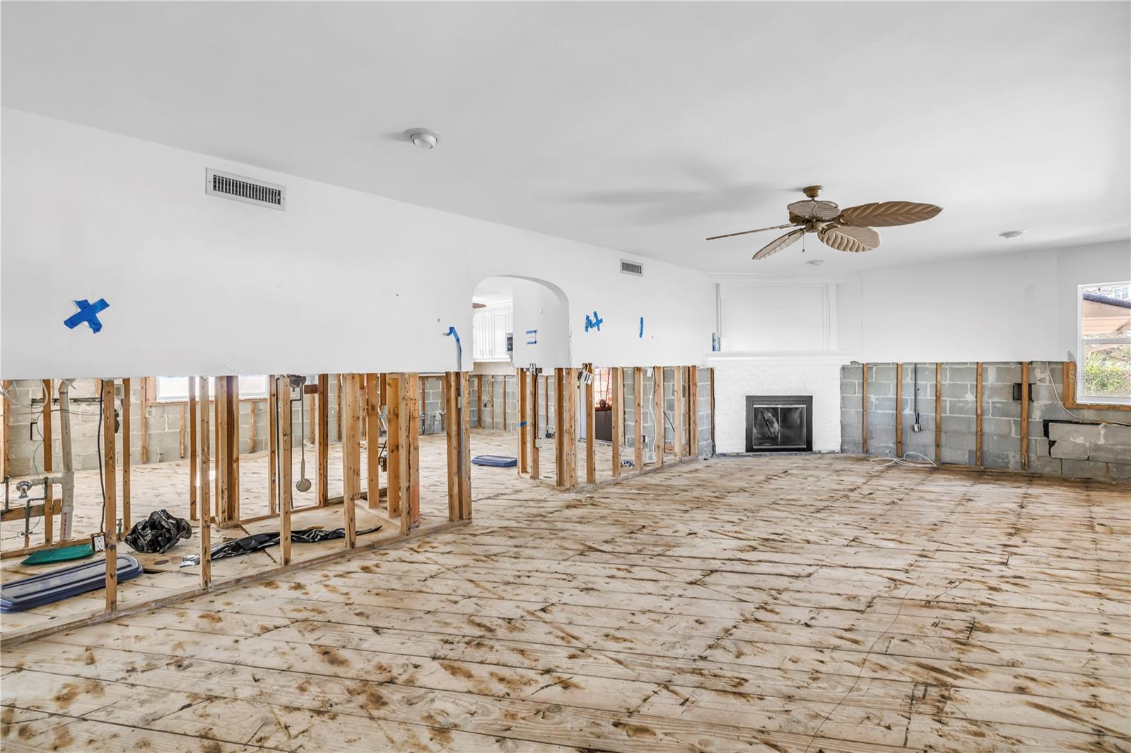 BELLE VISTA BEACH 1ST ADD - Residential