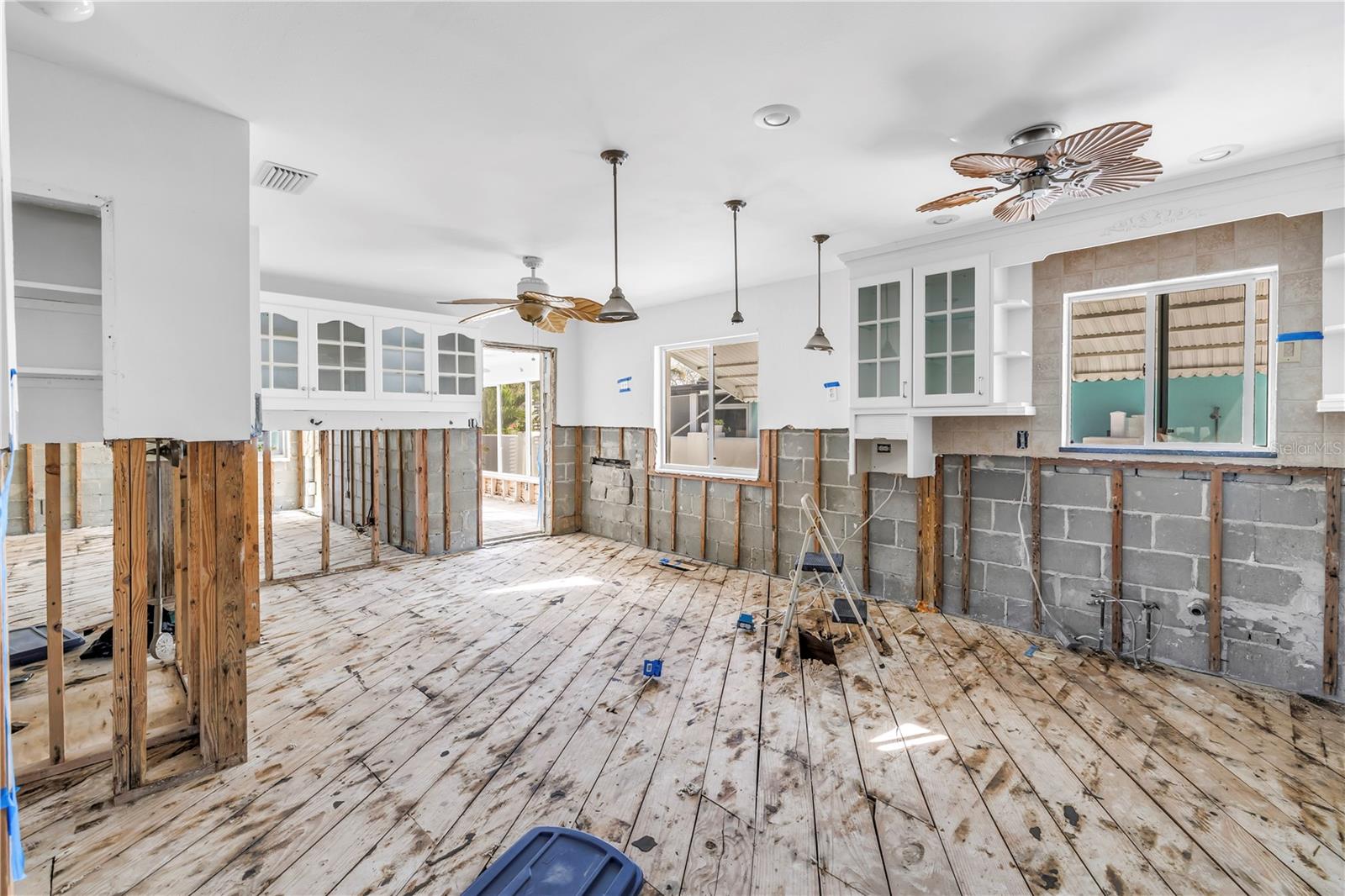 BELLE VISTA BEACH 1ST ADD - Residential