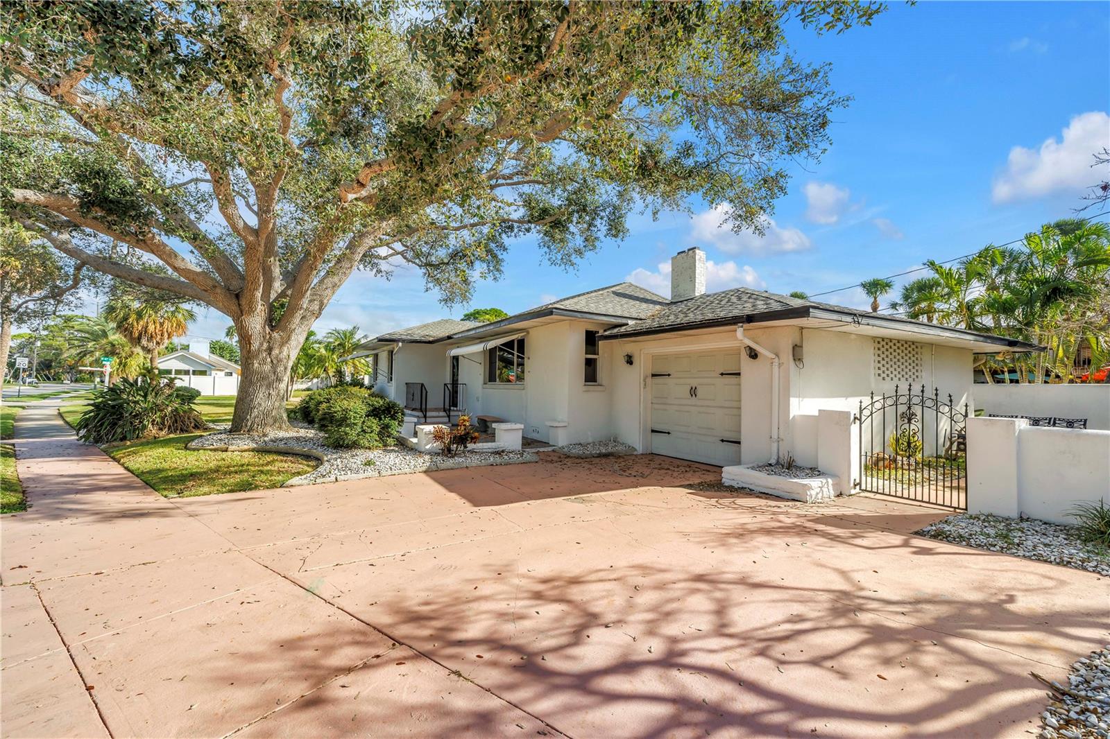 BELLE VISTA BEACH 1ST ADD - Residential