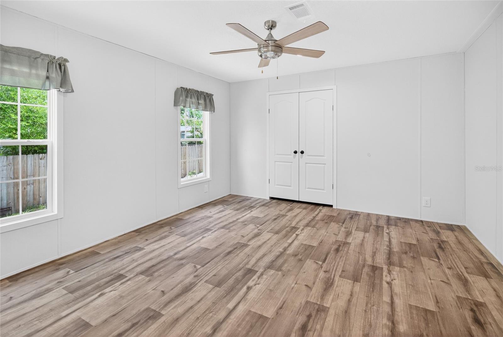 GARDEN GROVE - Residential