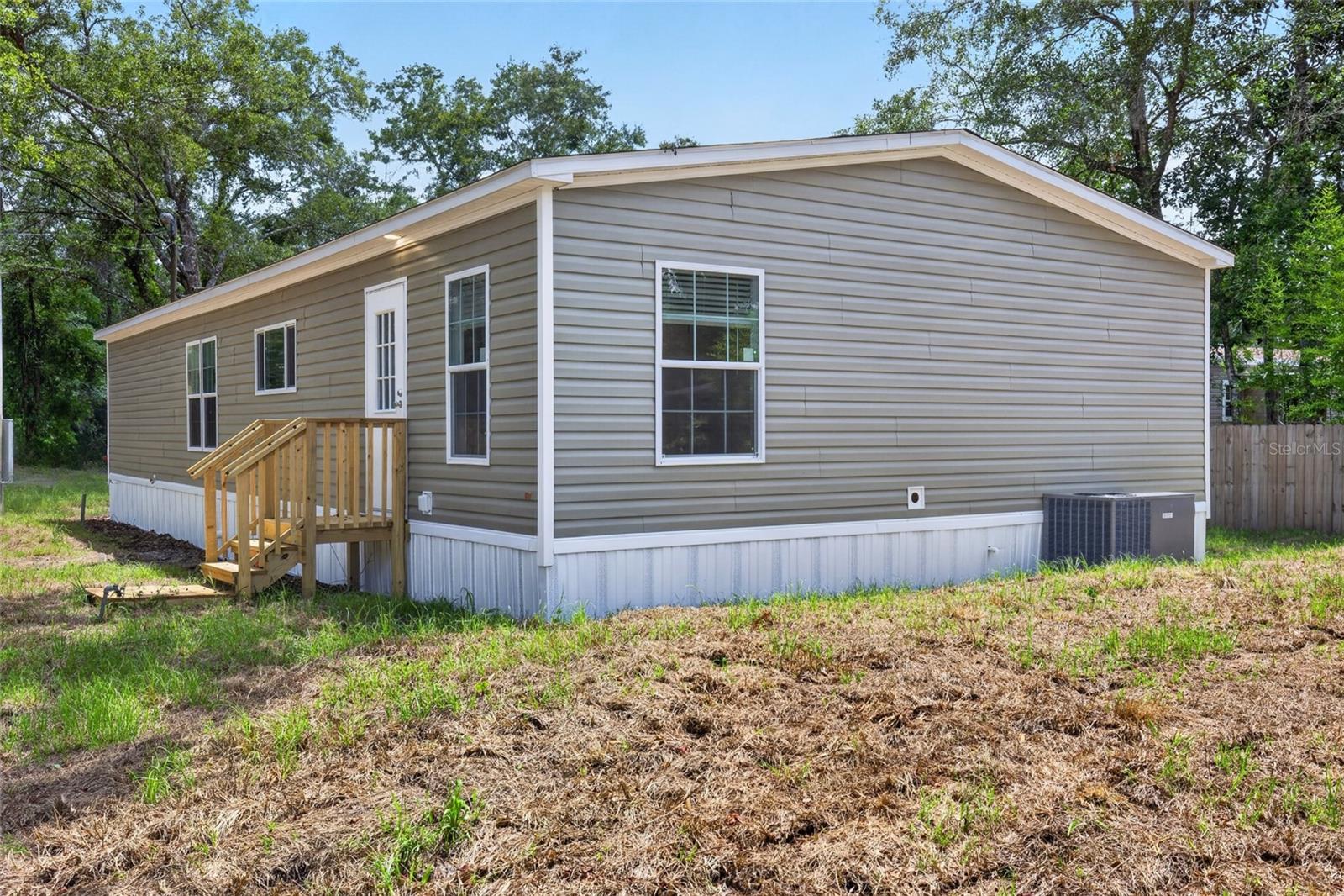 GARDEN GROVE - Residential