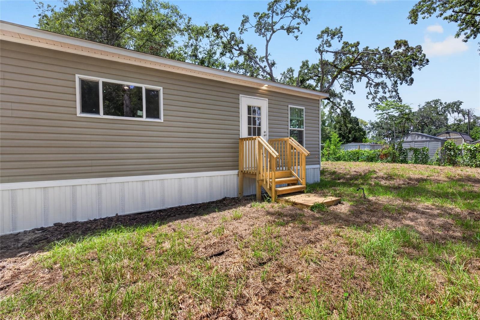 GARDEN GROVE - Residential