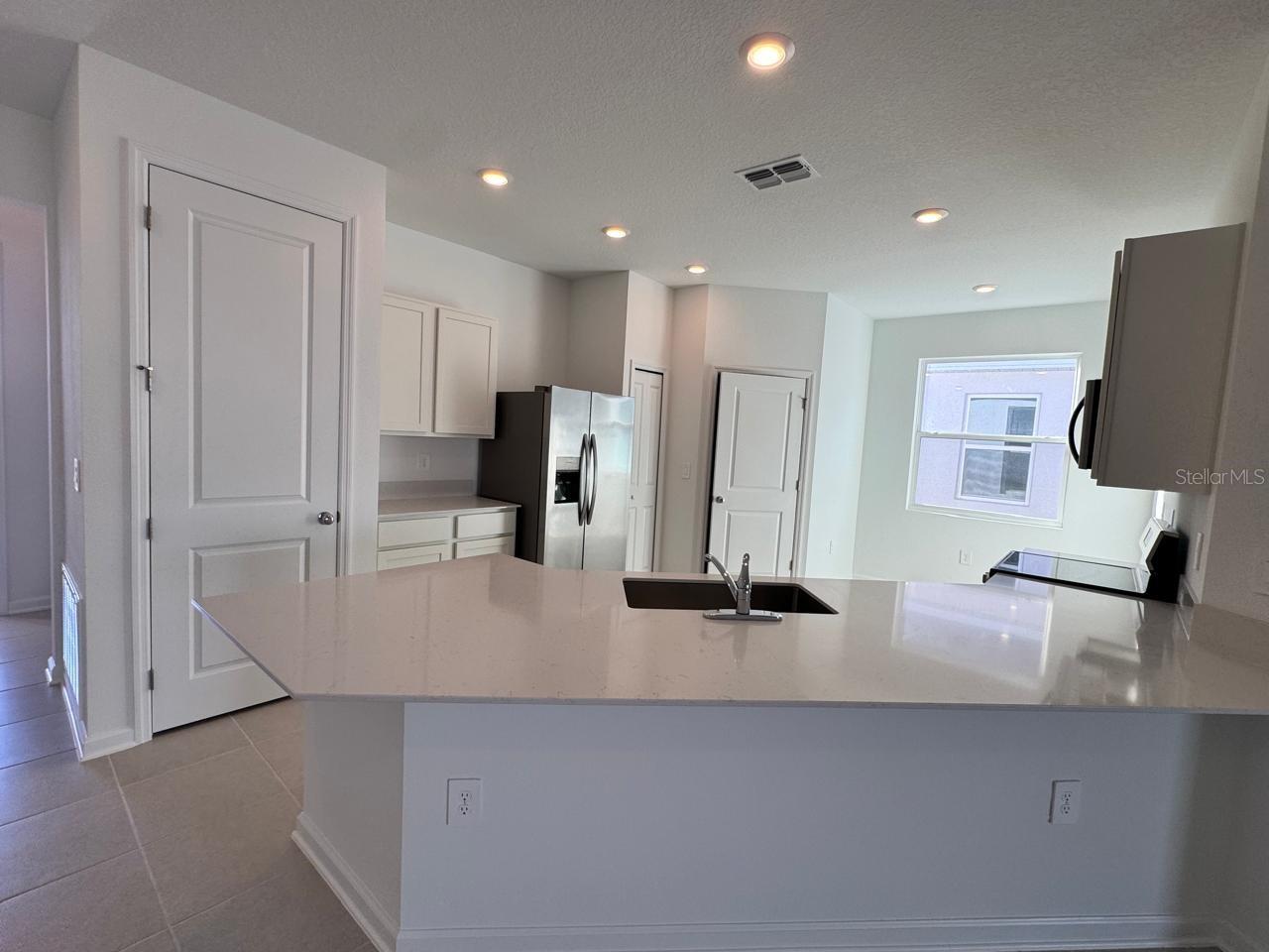 CROSSWINDS EAST PH 1 - Residential Lease