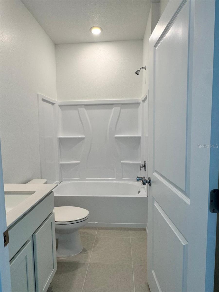 CROSSWINDS EAST PH 1 - Residential Lease