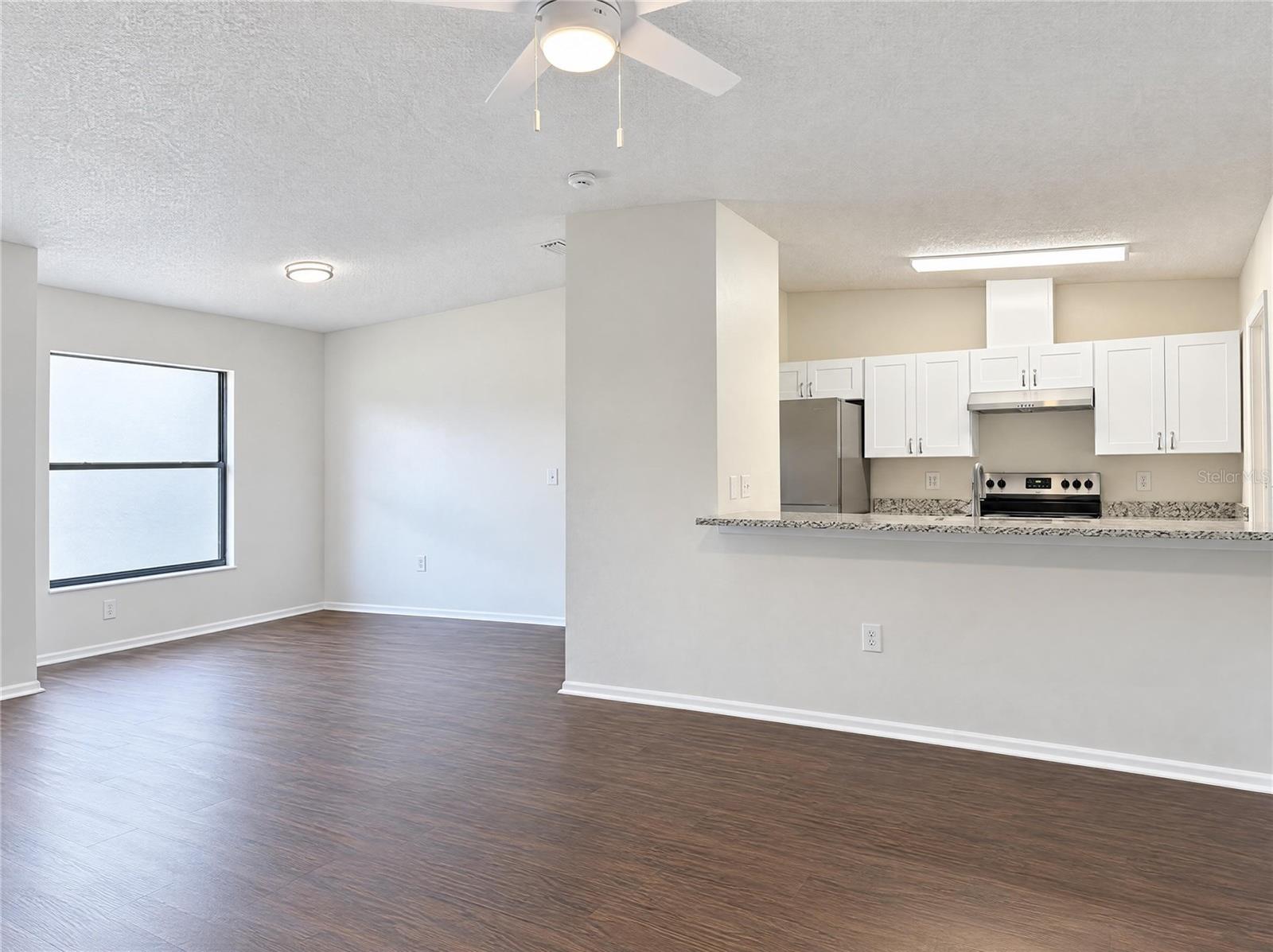 4010 75TH TERRACE E, SARASOTA, FL, 34243 4 4010 75TH TERRACE E