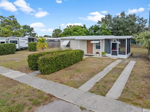 Photo of 3372 Croton Terrace, Port Charlotte, FL 33952 (MLS # C7519151)