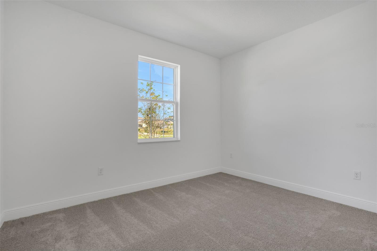 RESERVES AT HAMMOCK OAKS - Residential