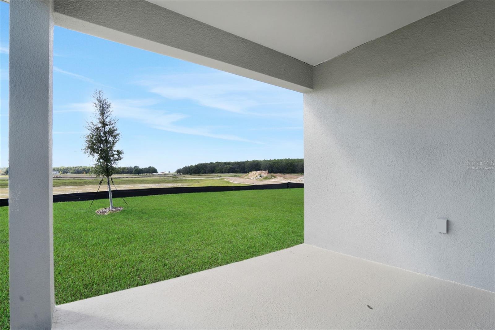 RESERVES AT HAMMOCK OAKS - Residential