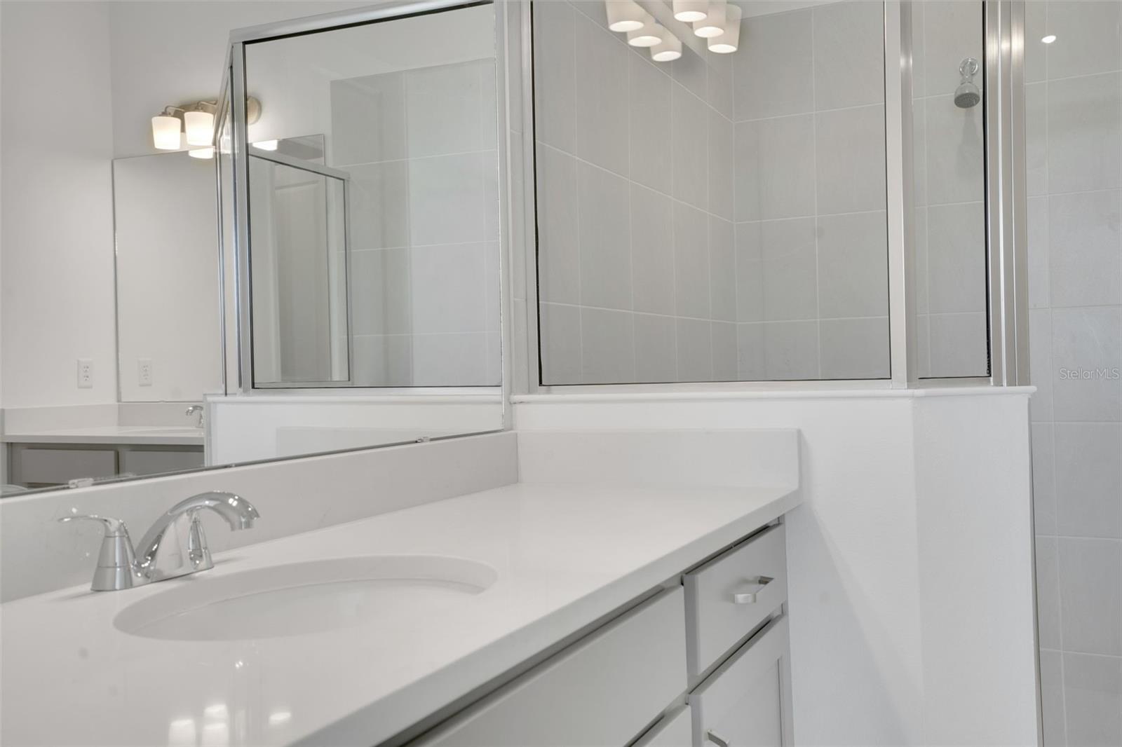 RESERVES AT HAMMOCK OAKS - Residential