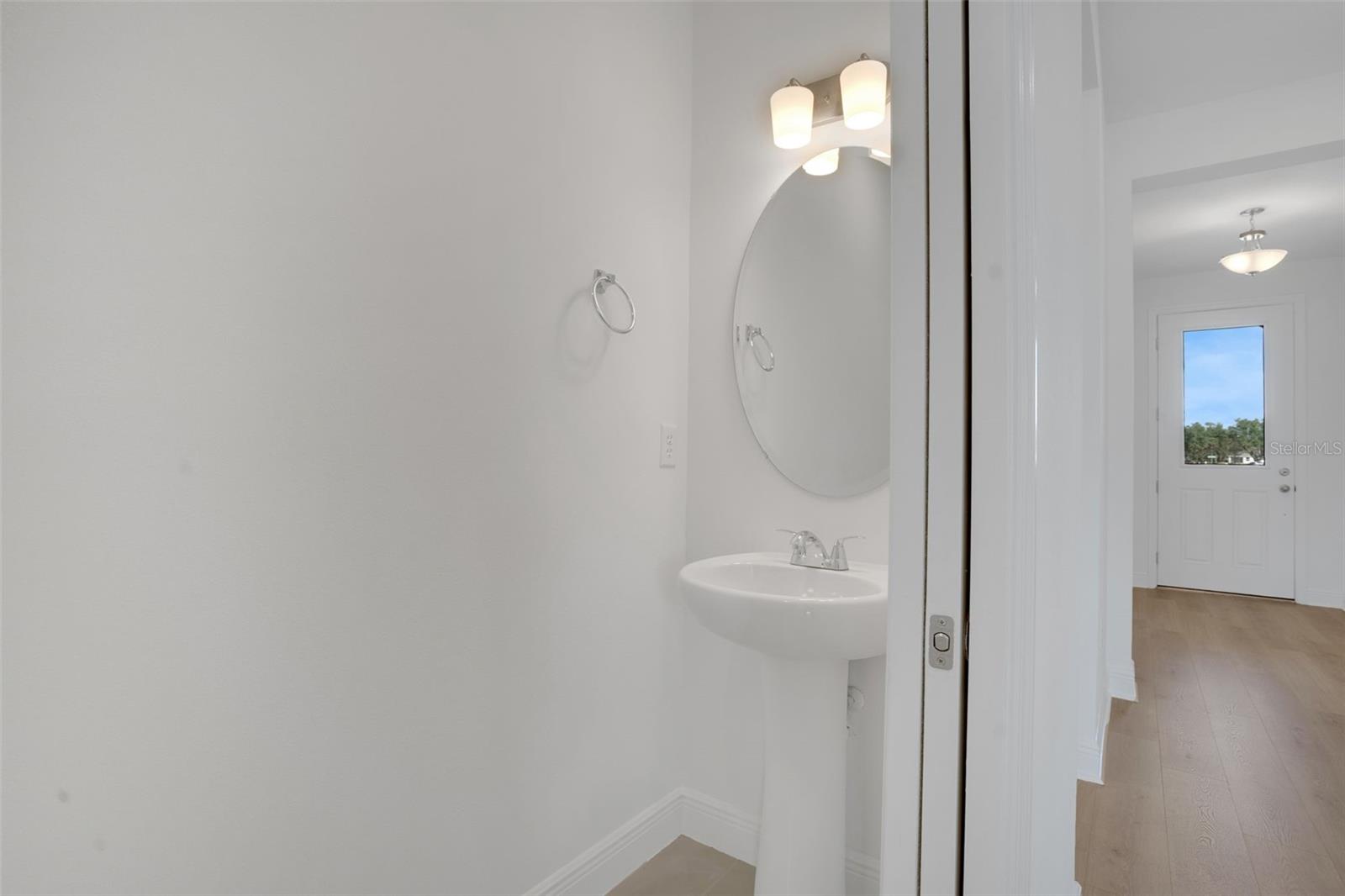 RESERVES AT HAMMOCK OAKS - Residential