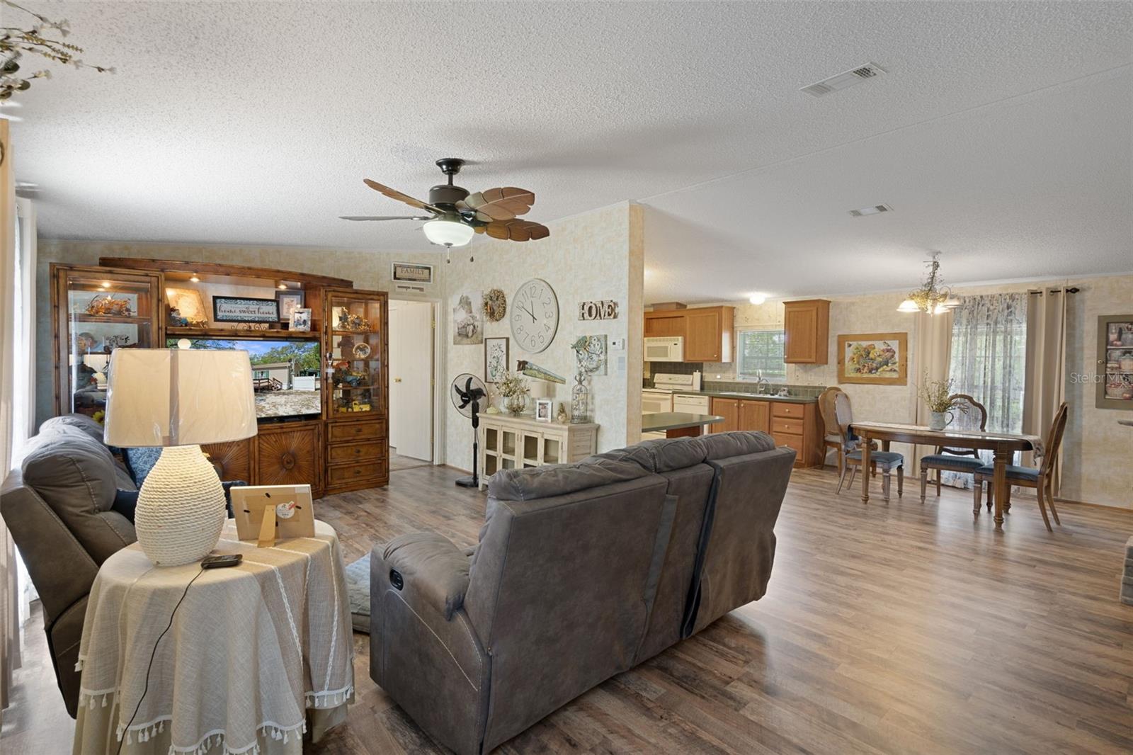 U S 19 11 ADD - Residential