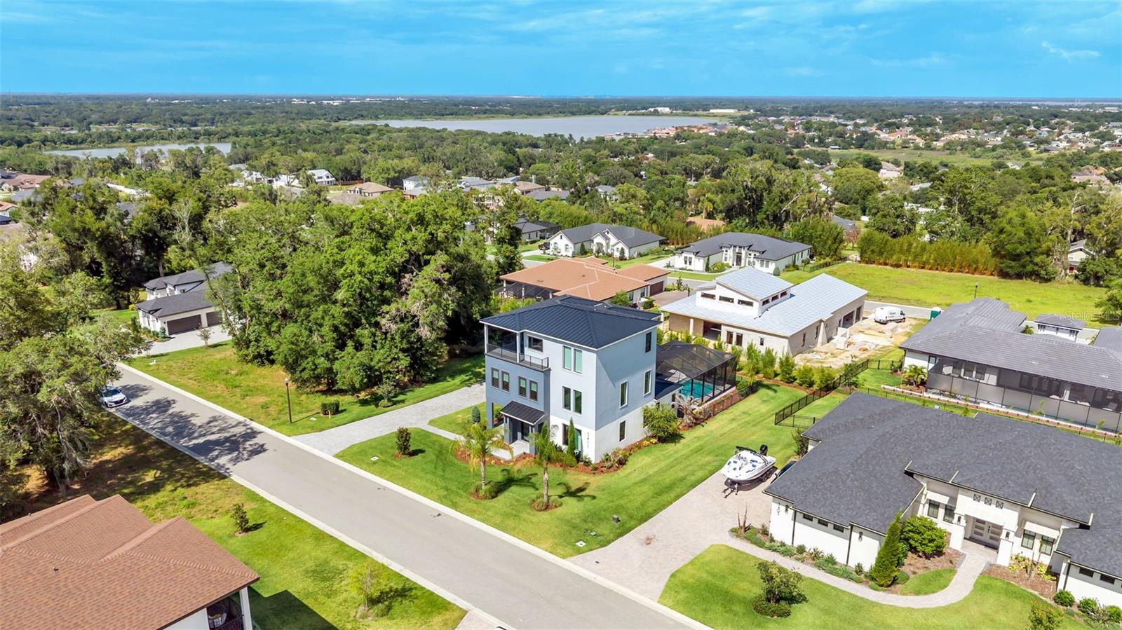 DELPHI HILLS - Residential
