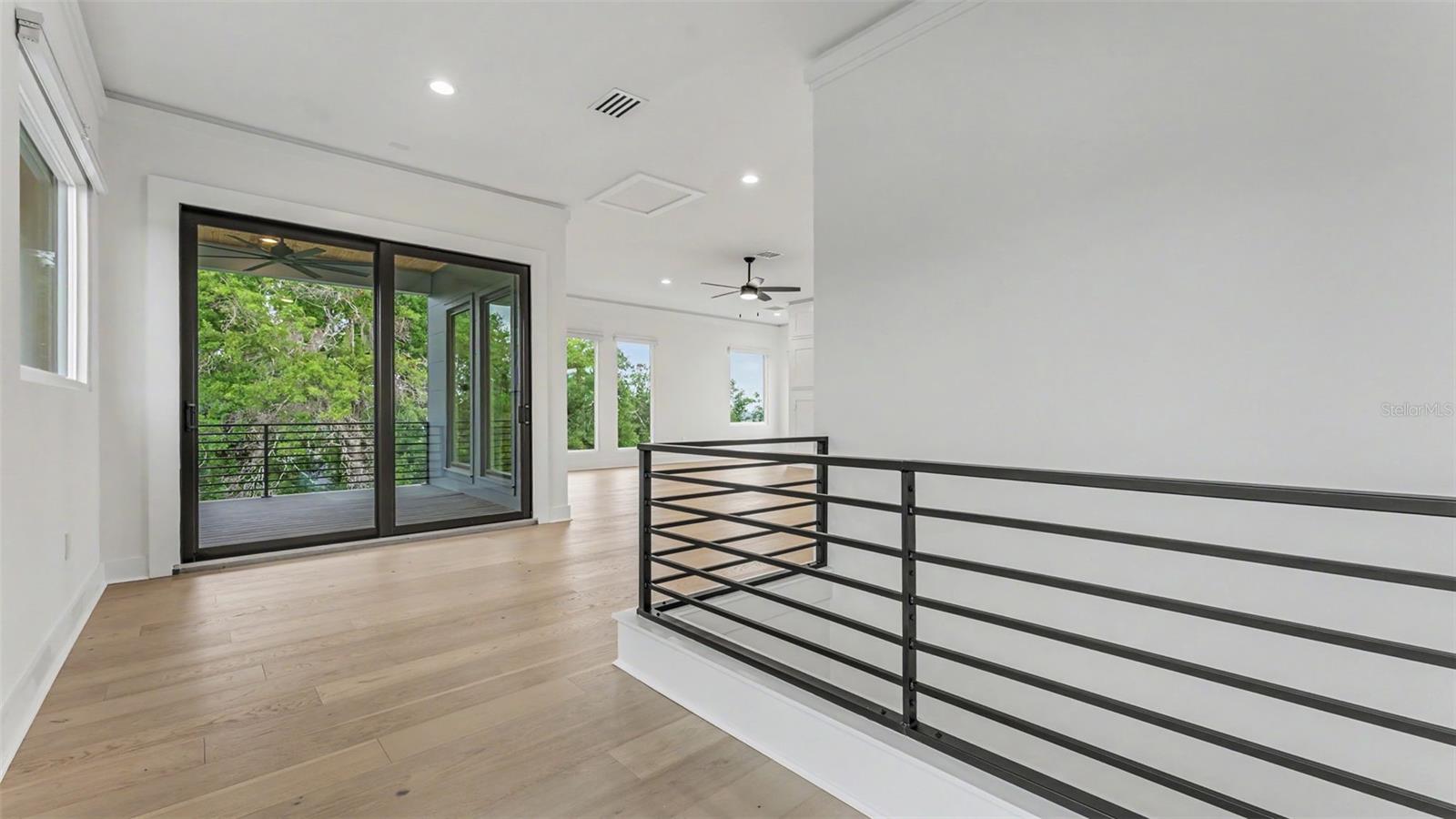 DELPHI HILLS - Residential