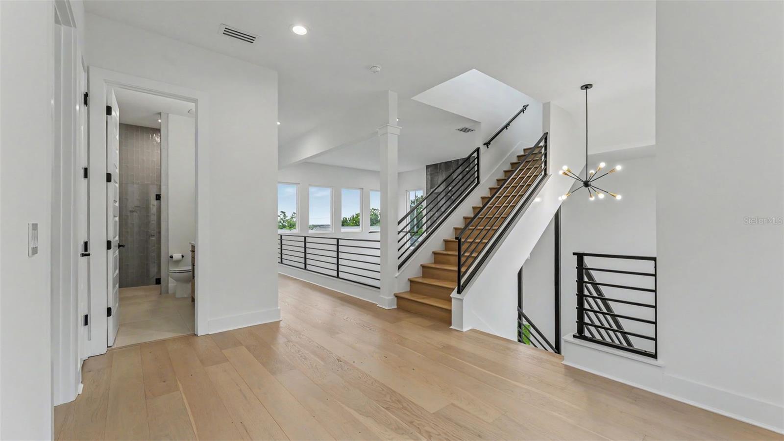 DELPHI HILLS - Residential