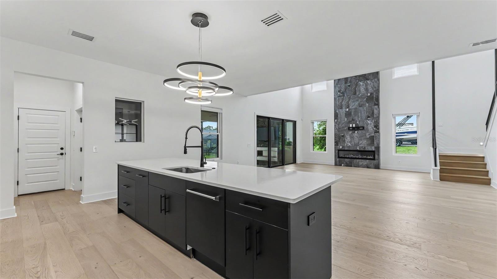 DELPHI HILLS - Residential