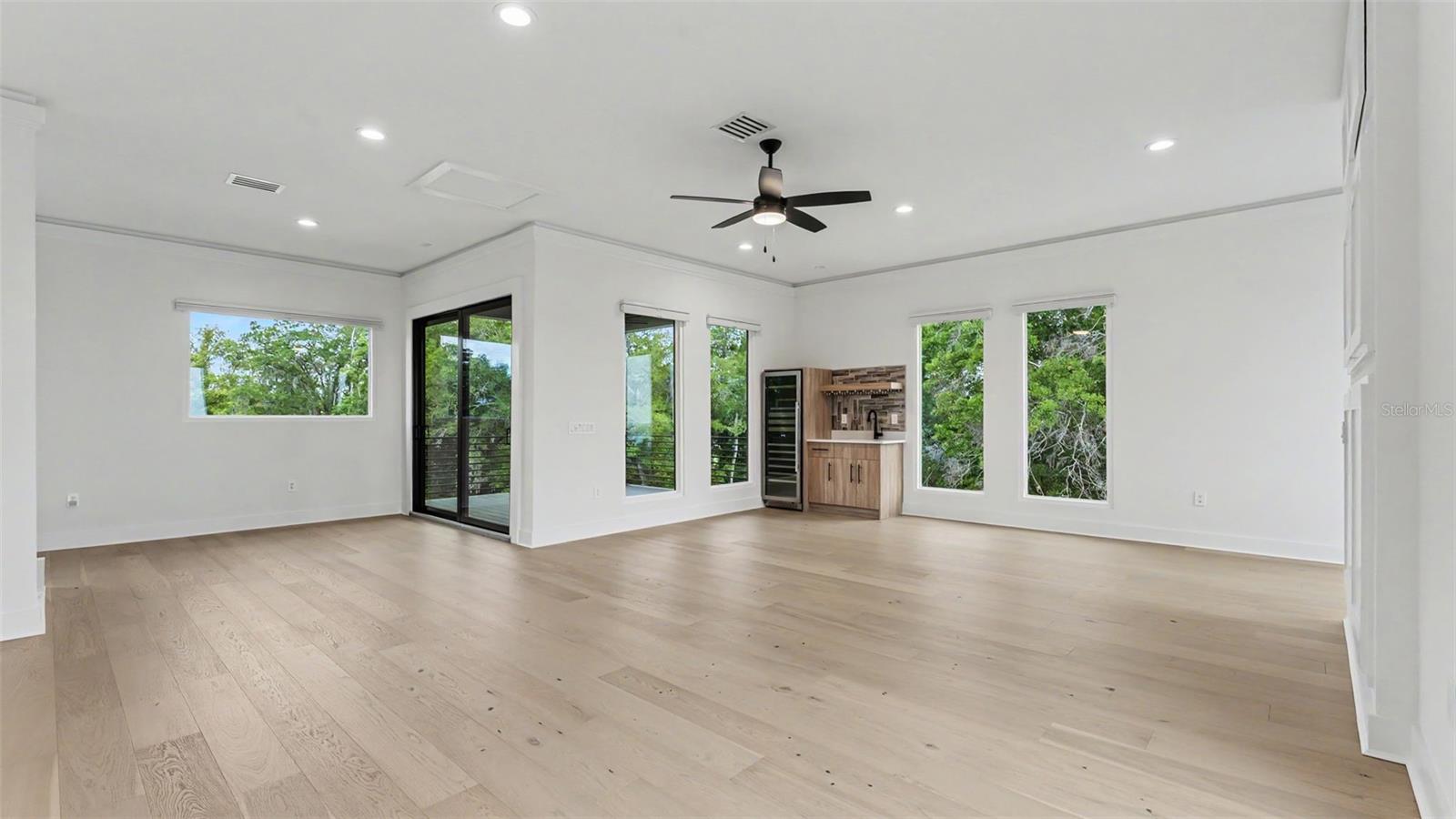 DELPHI HILLS - Residential