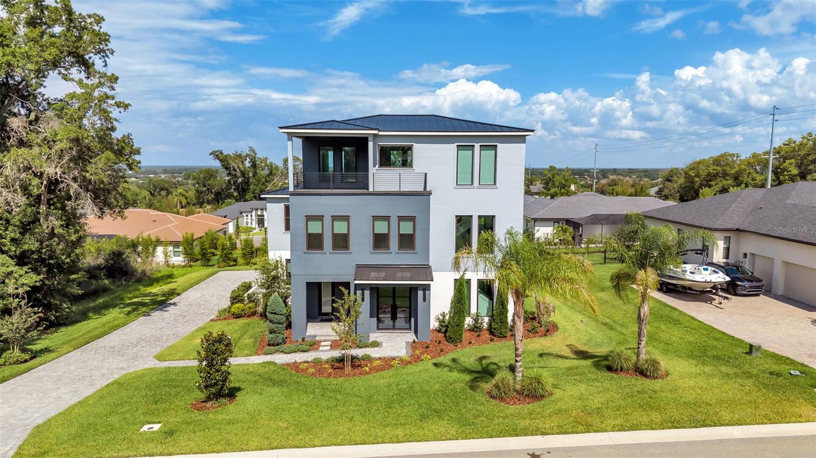 DELPHI HILLS - Residential