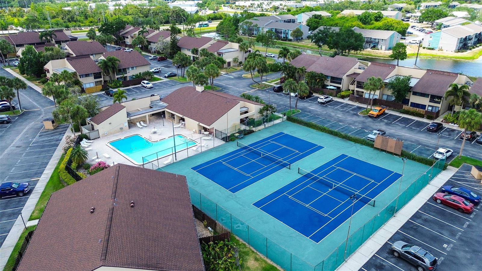 VILLAGE LAKE CONDO - Residential