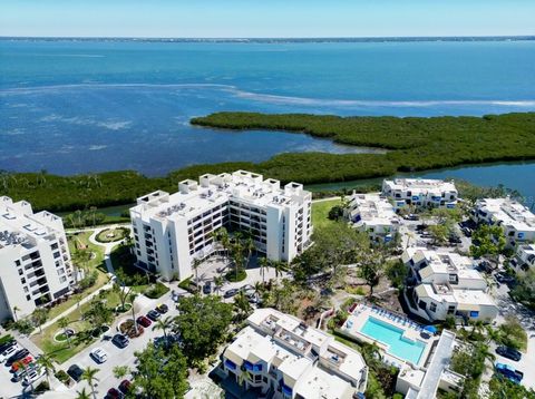1930 HARBOURSIDE DRIVE 136 LONGBOAT KEY FL 34228