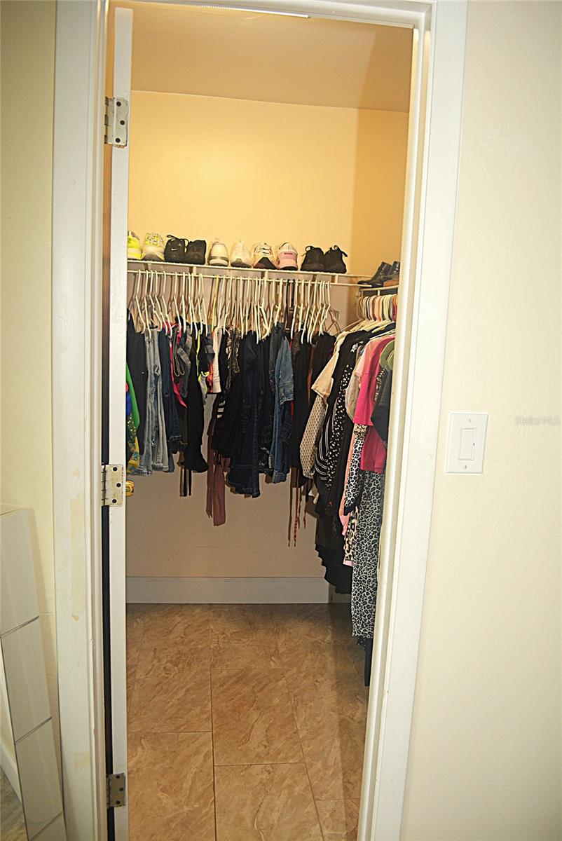 PARKWOOD - Residential