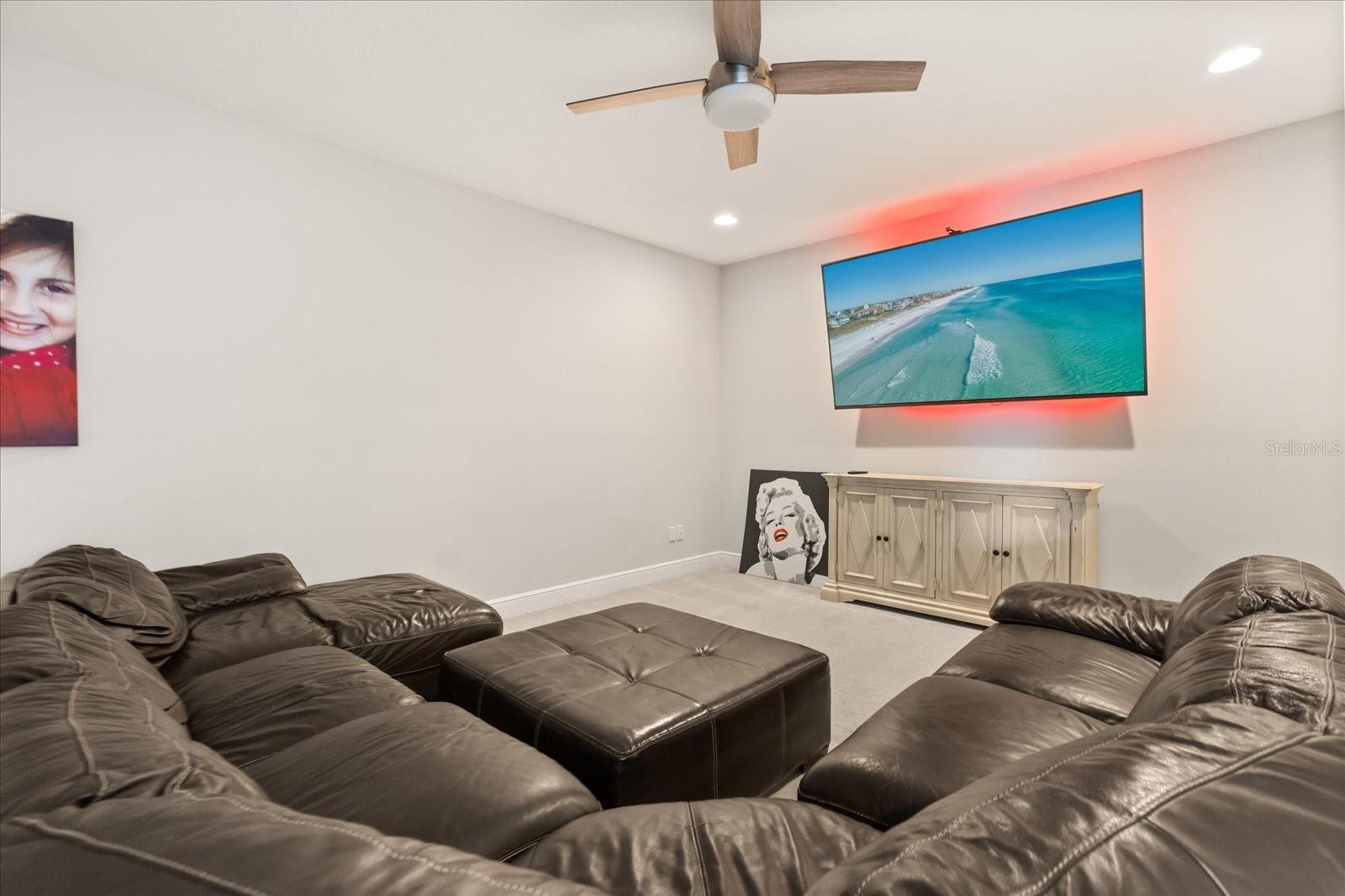 OVERLOOK AT HAMLIN - Residential