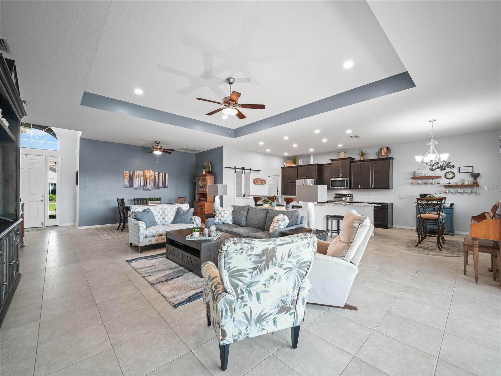 1057 SAWGRASS DRIVE