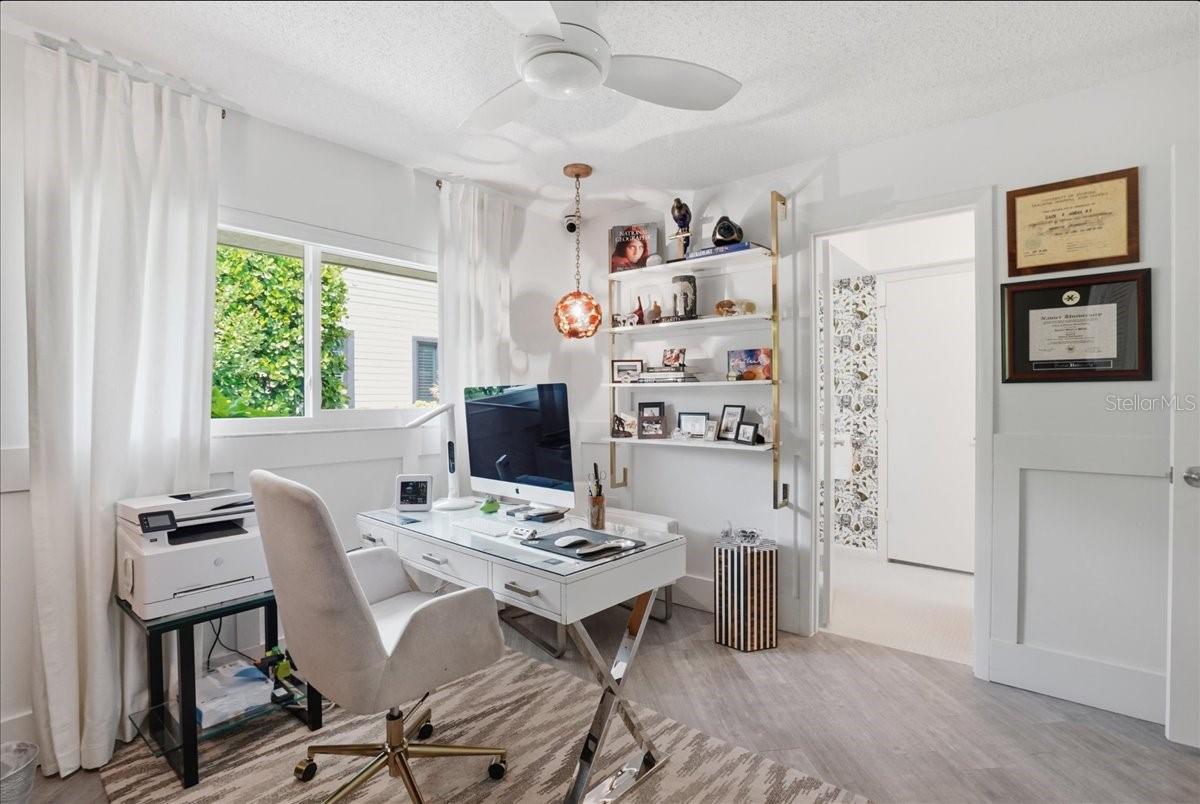 SOUTHBAY YACHT & RACQUET CLUB - Residential