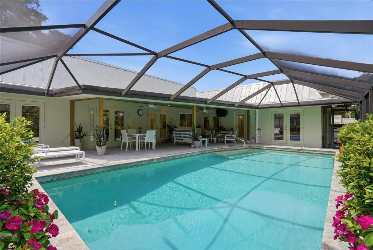 SOUTHBAY YACHT & RACQUET CLUB - Residential