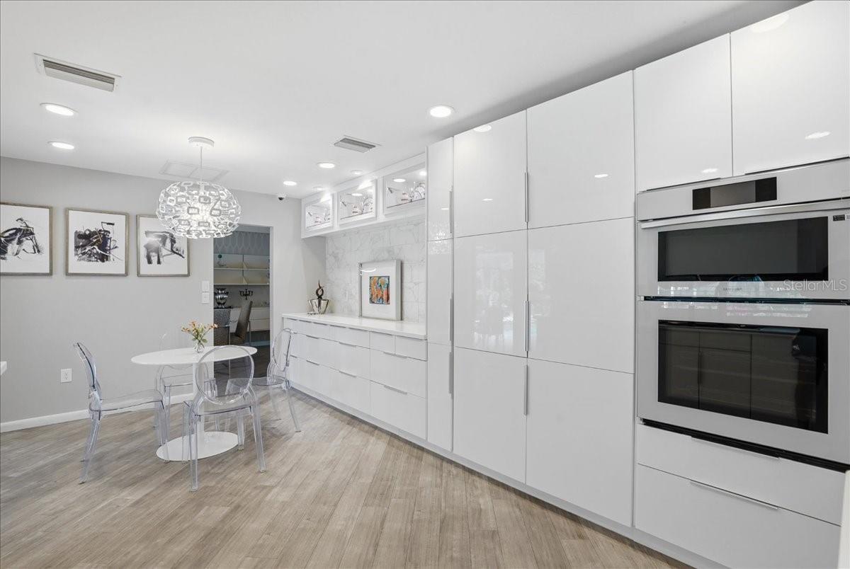 SOUTHBAY YACHT & RACQUET CLUB - Residential