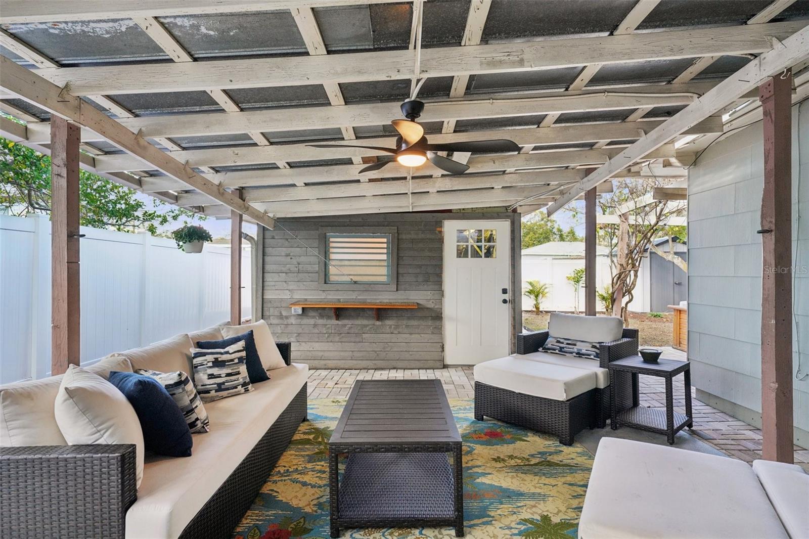 KENILWORTH - Residential