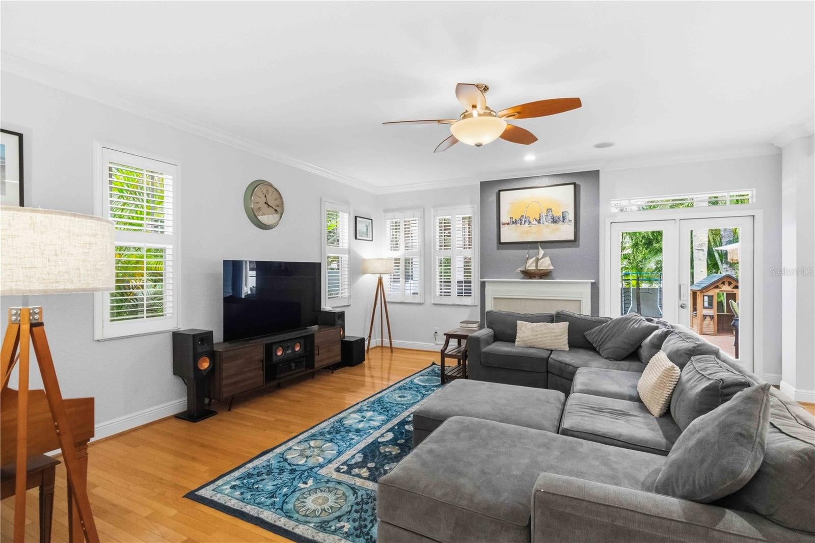 2869 BAYSHORE TRAILS DRIVE