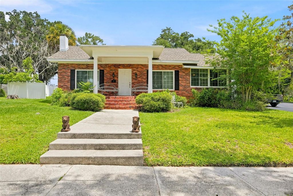 Photo of 65 Olive Street, Brooksville, FL 34601 (MLS # W7886886)