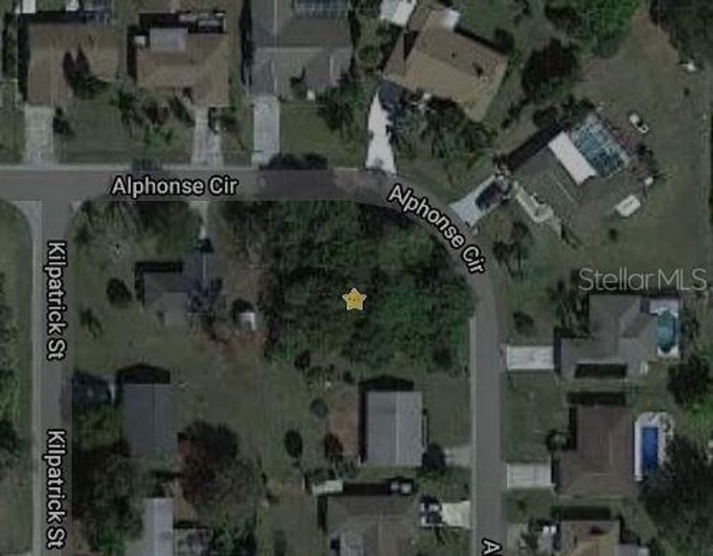 Photo of 18593 Alphonse Circle, Port Charlotte, FL 33948 (MLS # O6328423)