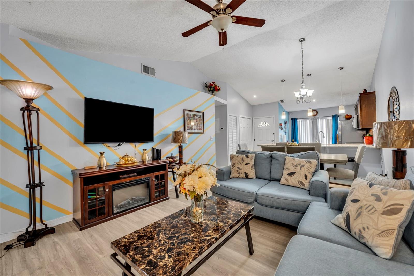 RAINTREE PARK PH 1 - Residential