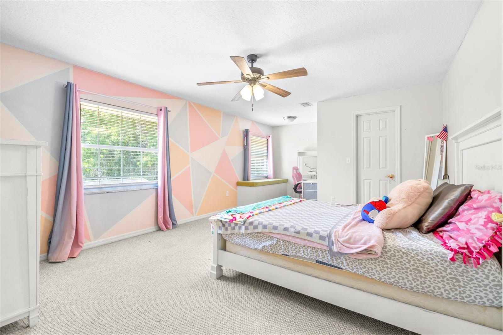 ARIETTA POINT - Residential