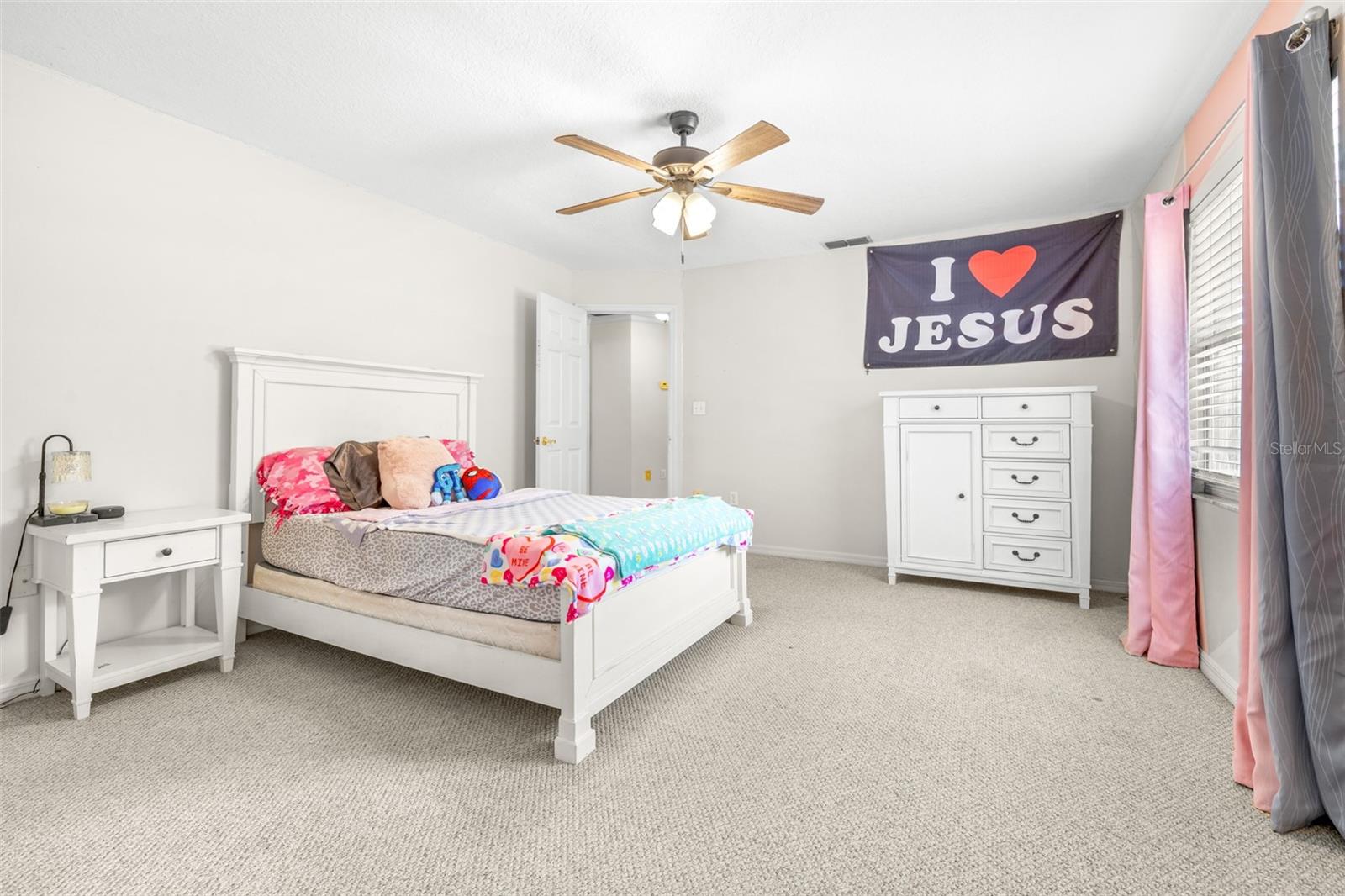 ARIETTA POINT - Residential