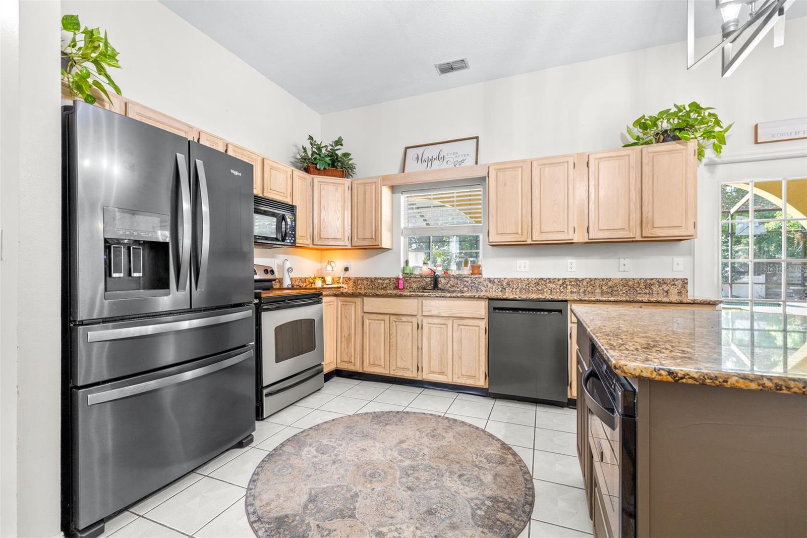 ARIETTA POINT - Residential