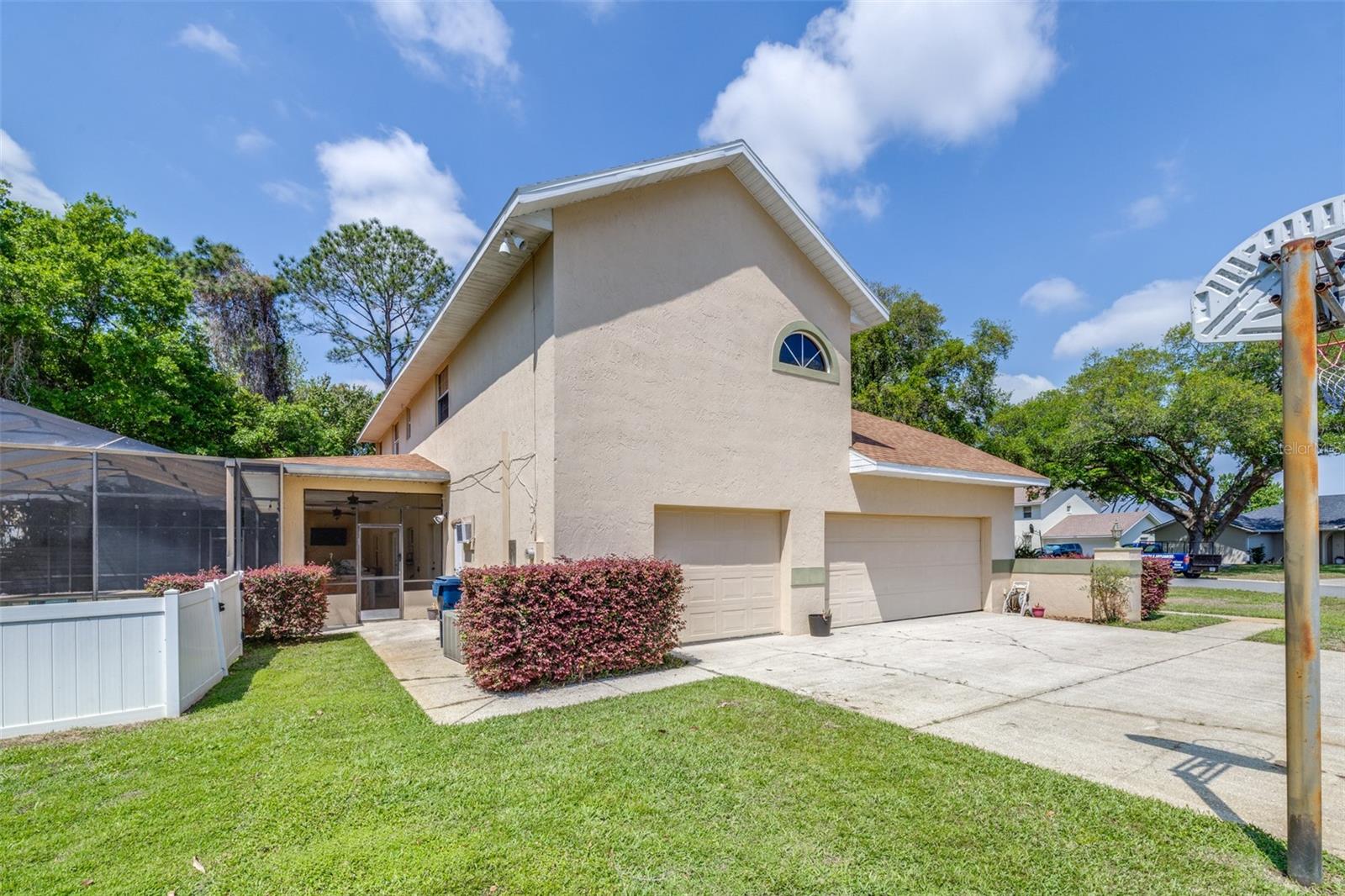 ARIETTA POINT - Residential