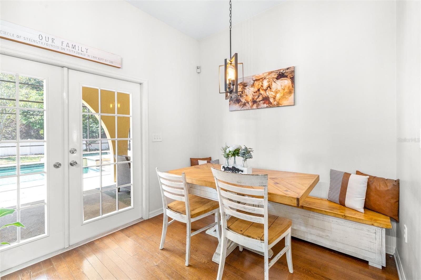 ARIETTA POINT - Residential