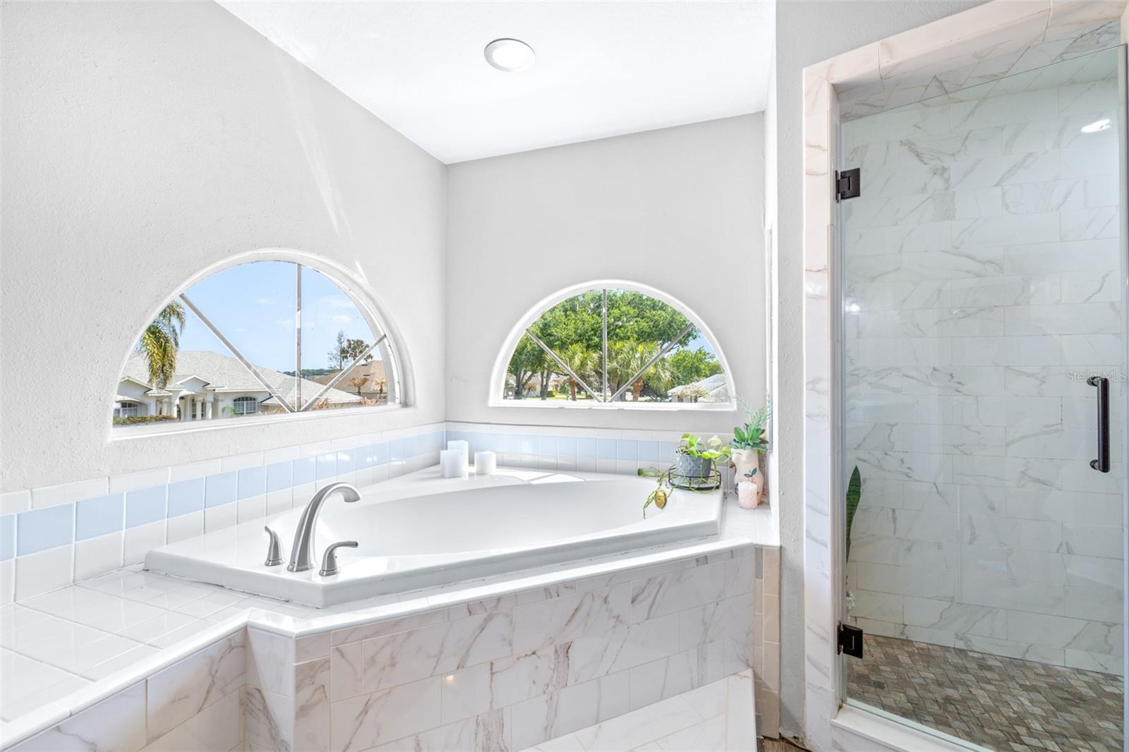 ARIETTA POINT - Residential