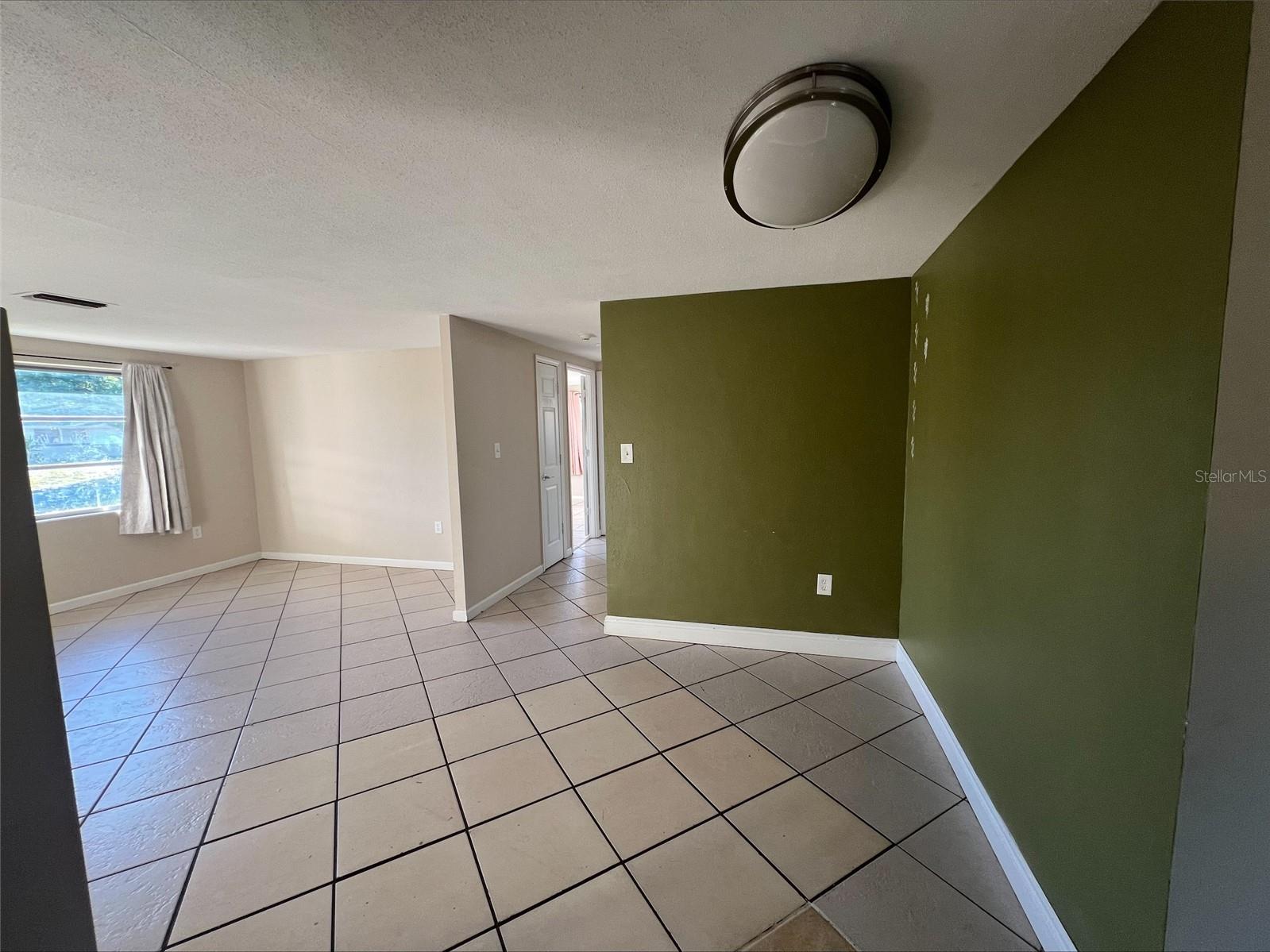 JASMINE LAKES - Residential Lease