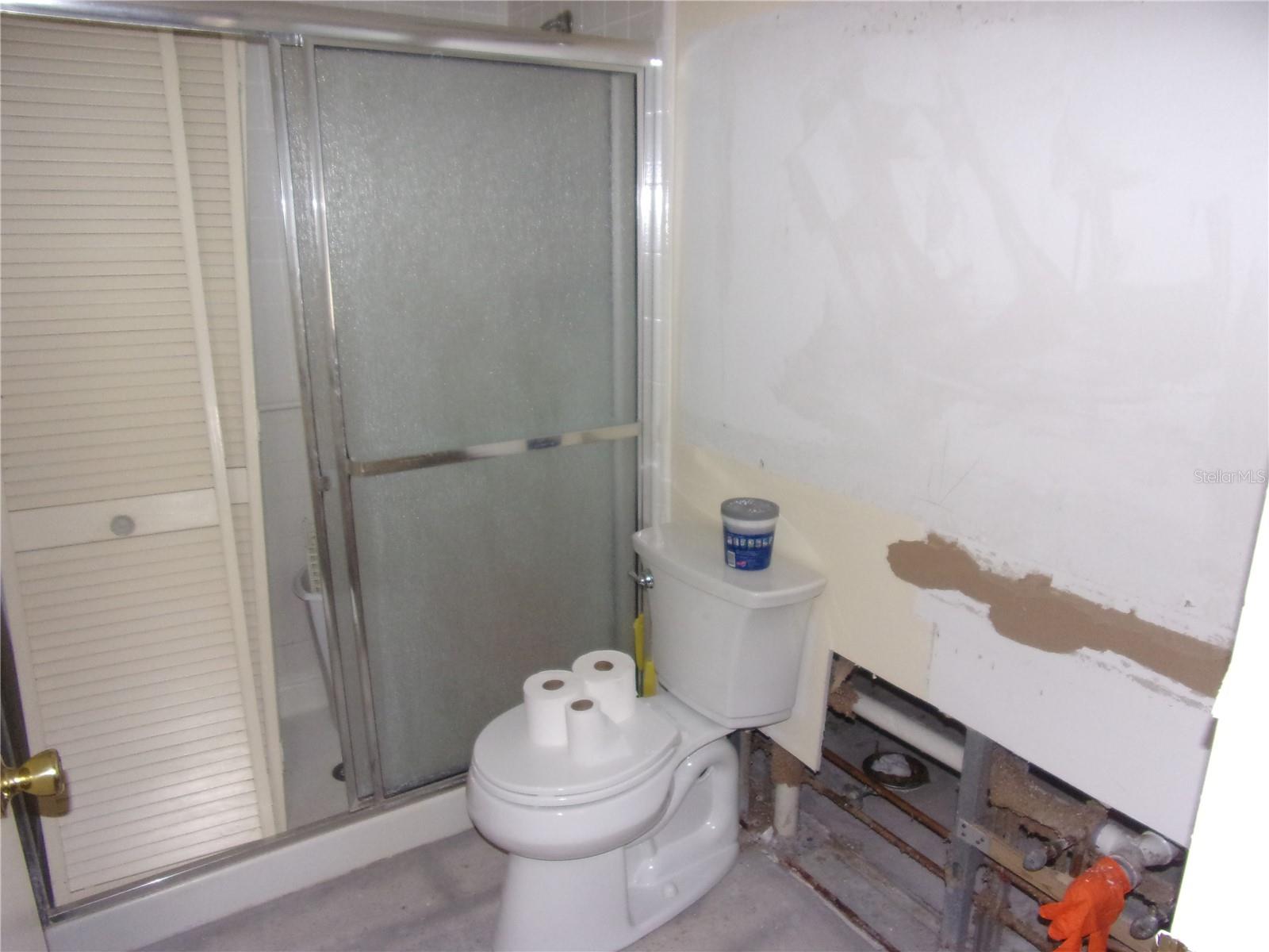 PINE RIDGE AT LAKE TARPON VILLAGE - Residential