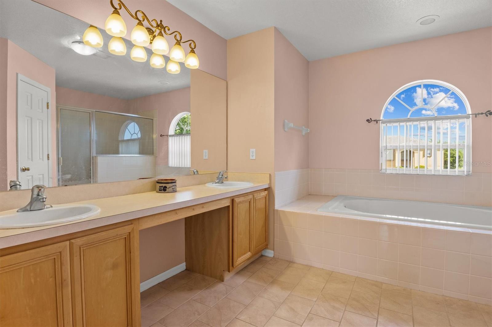 WILLOW BEND AT CRESCENT LAKES - Residential